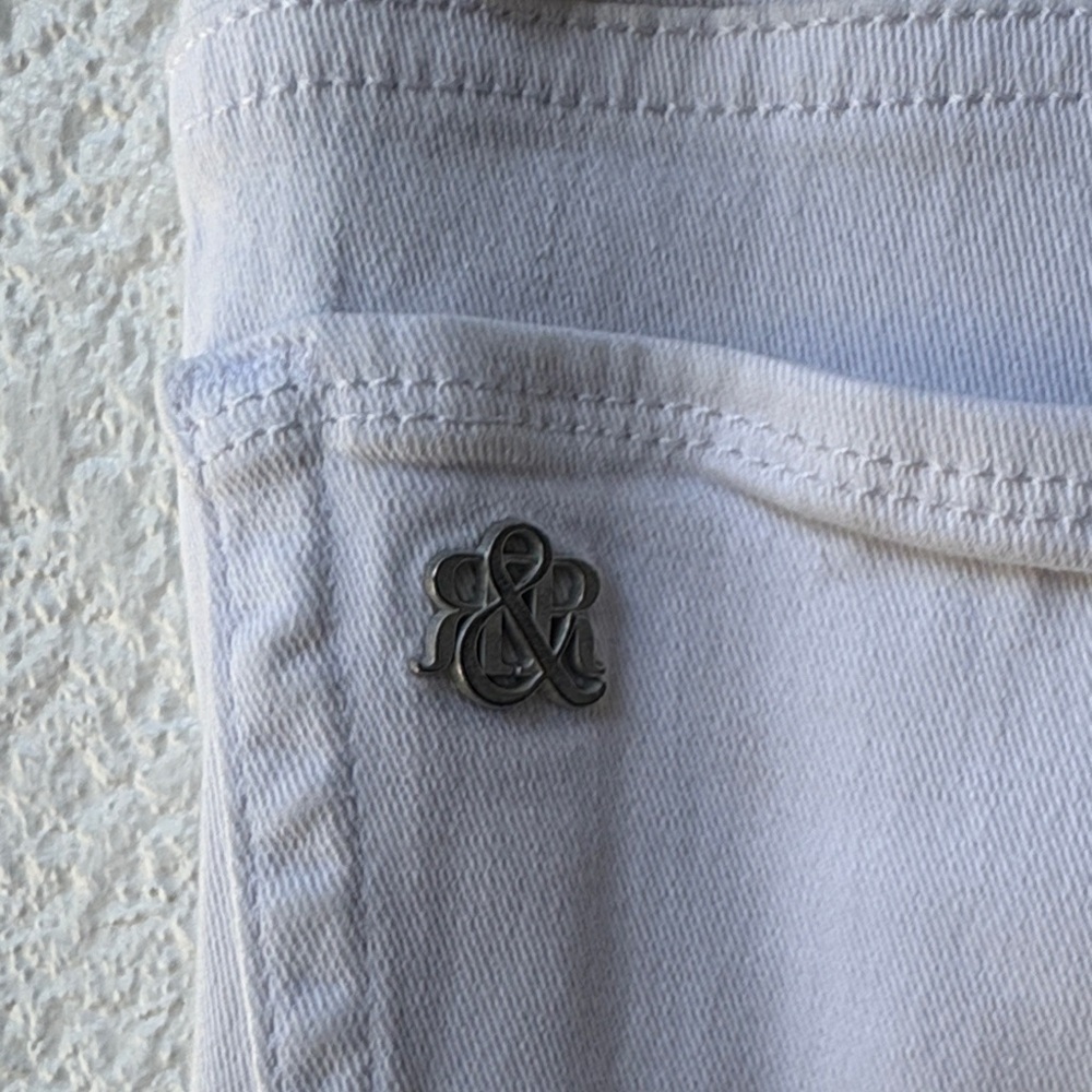 Rock & Republic Berlin Super Skinny White Jeans - Picture 5 of 9